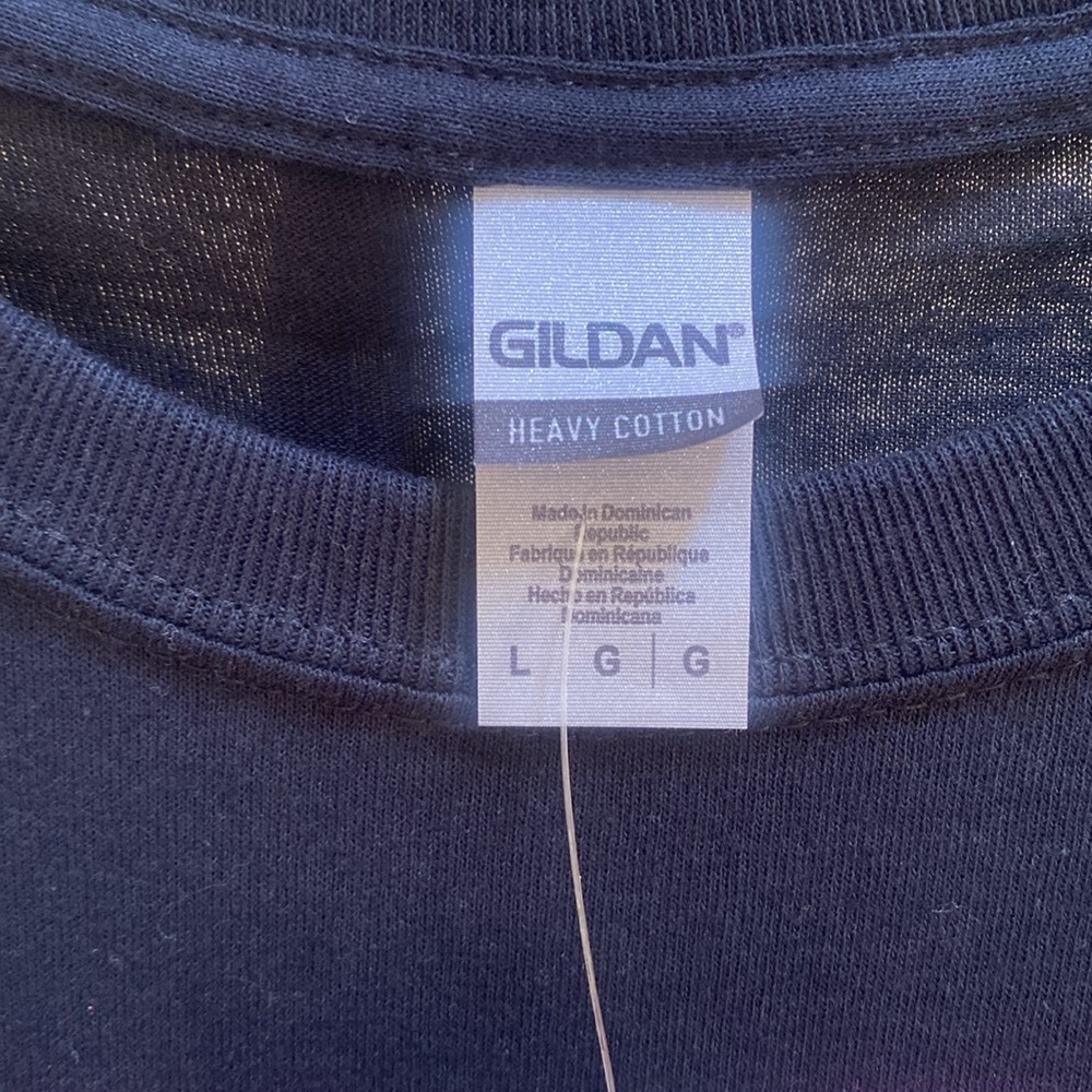 NWT Gilden women's L Black and Pink Fight T-Shirt Breast Cancer Awareness - Picture 3 of 5